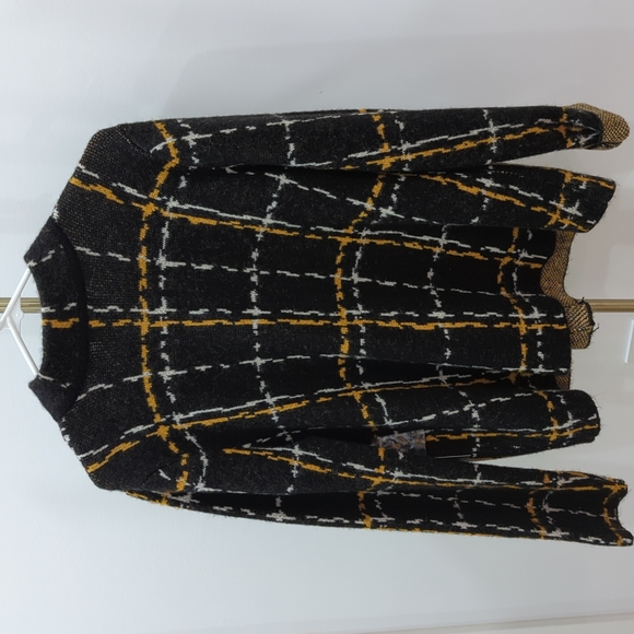 Adrienne Vittadini Sweater - Picture 2 of 4